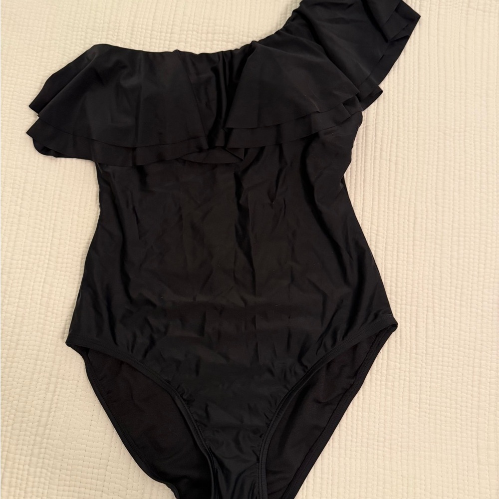 Black One-Shoulder Ruffle Swimsuit